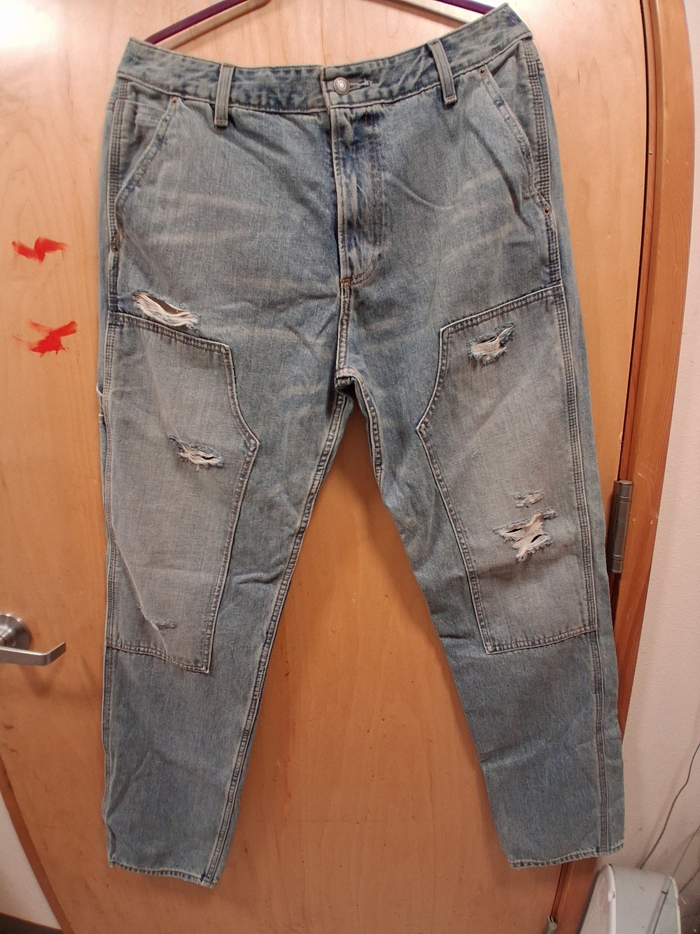 NWT Abercrombie & Fitch Light Blue Distressed Slim Straight Jeans